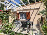 Apartments Anica - Bed and Breakfast