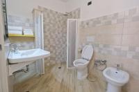 Deluxe Room (2 Adults + 1 Child)