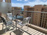 Studio with Private Parking - B&B