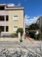 Garden4You - Apartment With Terrace And Garden Next To Marjan Park - 2 free bikes - Chambres d'hôtes Split