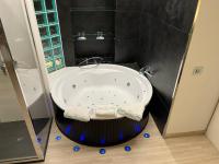 Black and White Suitte "Marques" - Ferienwohnung Noja