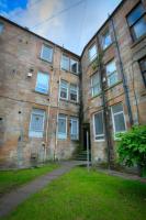 Spacious 3-Bed Apartment for Small Large Groups Close to BBC SSE Central Glasgow West End Free Parking - B&B Glasgow