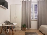 Studio with Shared Terrace (A2)