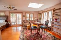California Cottage - Bed and Breakfast