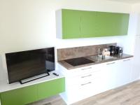 Appartamento con 2 Camere da Letto e Vista Lago