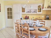 Maison récente à la ferme avec jardin, terrasses, 4 chambres, proche plages et pêche privée - FR-1-426-86 - Chambres d'hôtes Brem-sur-Mer
