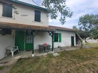 Charmette Petit - B&B Mimizan
