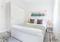 Sistemazione con 4 Camere da Letto e Terrazza I