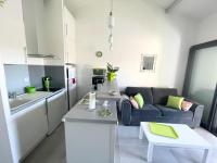 Bel appartement à 300 mètres de la plage +parking - B&B