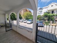 Apartment mit Terrasse