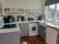 Yew Tree Bungalow, Onneley, Cheshire - B&B