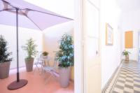 Right House via Sulis 23 - Best Neighborhood in Town - B&B Cagliari