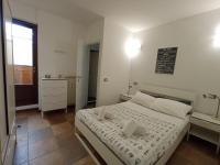 Silvia Apartment - B&B Florence