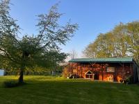Little North Field Family Safari Tent Glamping near Harrogate - Chambres d'hôtes Harrogate