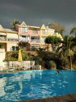 STUDIO AQUA VERDE GOSIER VUE SUR L’ÎLET - B&B Le Gosier