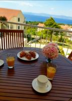 Wonderful Sea view, swimming pool, private parking - Ferienwohnung Supetar