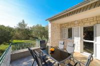 Holiday house Antulov - B&B