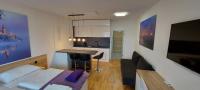 Apartment mit Balkon