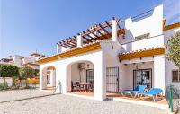 B&B Alcaucín - Cozy Apartment In Alcaucn With Outdoor Swimming Pool - Bed and Breakfast Alcaucín