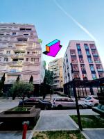 Lovely new apartment near Tirana's artificial Lake - B&B