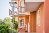 049 - Attico ELEGANTE, 10 minuti a piedi da MARE e SPIAGGIA - POSTO AUTO PRIVATO GRATIS, RISTRUTTURATO MARZO 2026 - B&B Sestri Levante