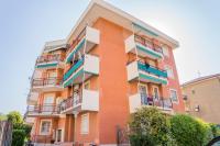 049 - Attico ELEGANTE, 10 minuti a piedi da MARE e SPIAGGIA - POSTO AUTO PRIVATO GRATIS, RISTRUTTURATO MARZO 2026 - B&B Sestri Levante