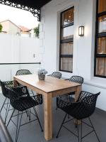 Zet On 9TH Avenue - B&B Durban