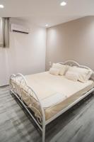 Contemporary Studios Historic Center by Corfuescapes - B&B