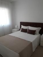 Apartment with Pool View 