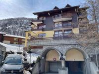 Appartement rénové, à 700m du centre et proche des pistes, avec balcon et WIFI - FR-1-567-92 - B&B Val d'Isère