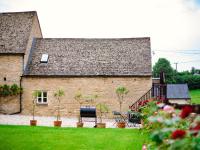 B&B Chipping Norton - Hayloft at NewBarn Farm - Bed and Breakfast Chipping Norton