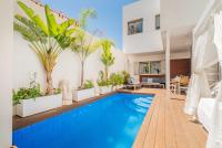 VLVilla - Villa de lujo en Valencia con piscina privada y sala de cine - B&B