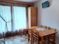 2 pièces + cabine avec balcon et kitchenette équipée - FR-1-573-56 - B&B