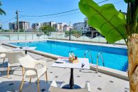 Color Studios in Nord10 - Pool & playground - Bed and Breakfast Mamaia