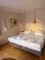 Familienzimmer mit Gemeinschaftsbad