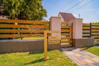 Pipacs Apartmanház - B&B