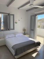 B&B Kimolos - Maganiotis Rooms - Bed and Breakfast Kimolos