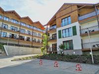 Apartament przy stoku Pod Papugami Karpatia Resort - B&B Karpacz