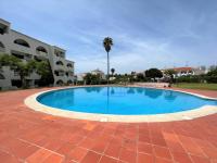 B&B Albufeira - Albufeira Twins 1 With Pool by Homing - Bed and Breakfast Albufeira