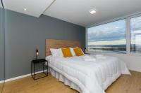 Apartamento de 1 dormitorio con vistas a la bahía