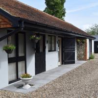 B&B Sittingbourne - Sandhurst Farm Forge Self Catering Stableblock - Bed and Breakfast Sittingbourne