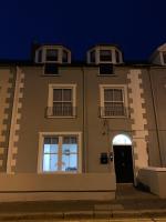 Seaview Aurora House - Central Luxury Apartment - B&B Warrenpoint