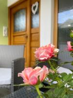 Haus Seerose - Bed and Breakfast Seeboden