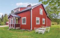 B&B Åmotfors - Awesome Home In motfors With 2 Bedrooms And Wifi - Bed and Breakfast Åmotfors