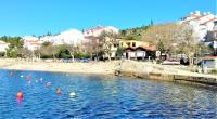 Branko Fabijanic Front Row By The Sea - B&B
