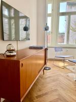 Apartment 003