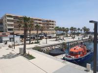 Au Barcarès, vue magnifique sur le port et la mer - Chambres d'hôtes Le Barcarès