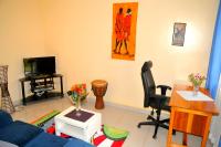 Victoria Lake View Guesthouse & Safaris - Bed and Breakfast Entebbe