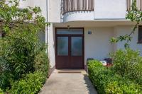 Modern Apartment Di Più with free 20m2 garage parking - B&B