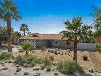 The Yorba Oasis w/Pool - Chambres d’hôtes Palm Springs